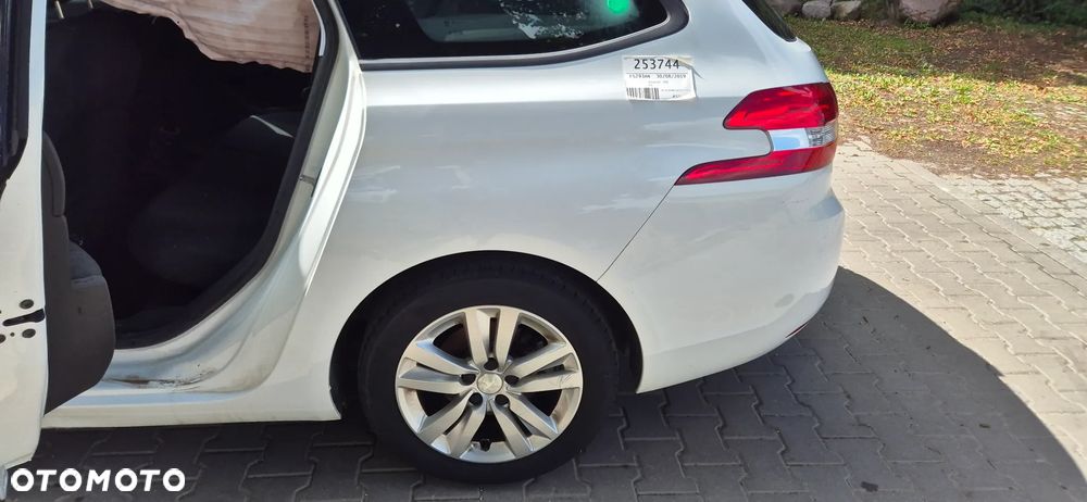 Peugeot 308 1.2 PureTech GPF Access S&S - 14