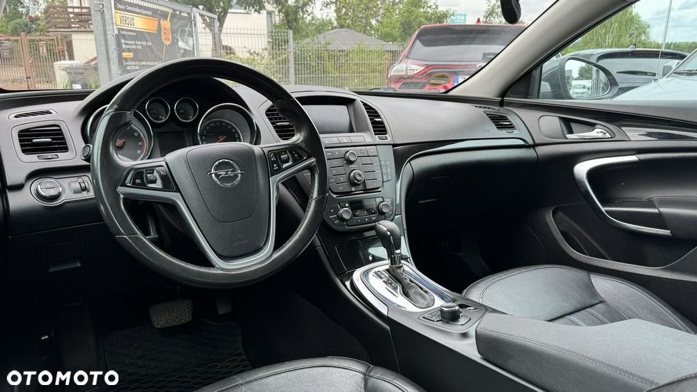 Opel Insignia 2.0 T Cosmo 4x4 - 10