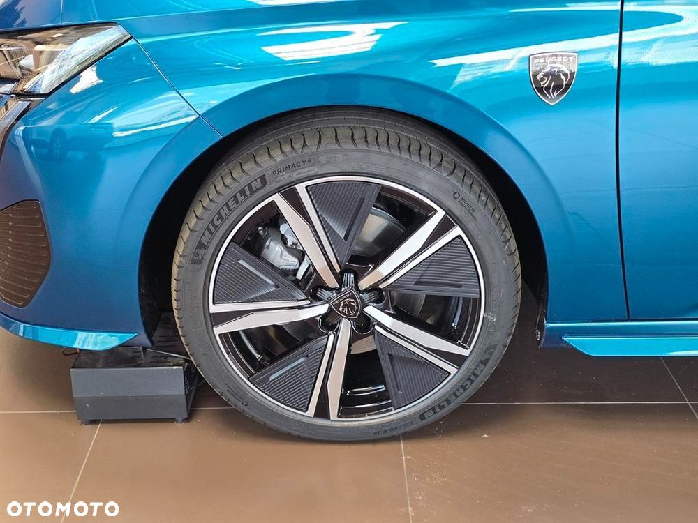 Peugeot 308 1.2 mHEV GT S e-DCS6 - 29