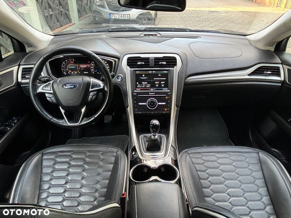 Ford Mondeo 2.0 TDCi Start-Stopp Vignale - 19