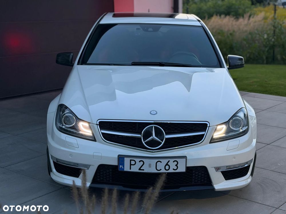 Mercedes-Benz Klasa C AMG 63 - 4