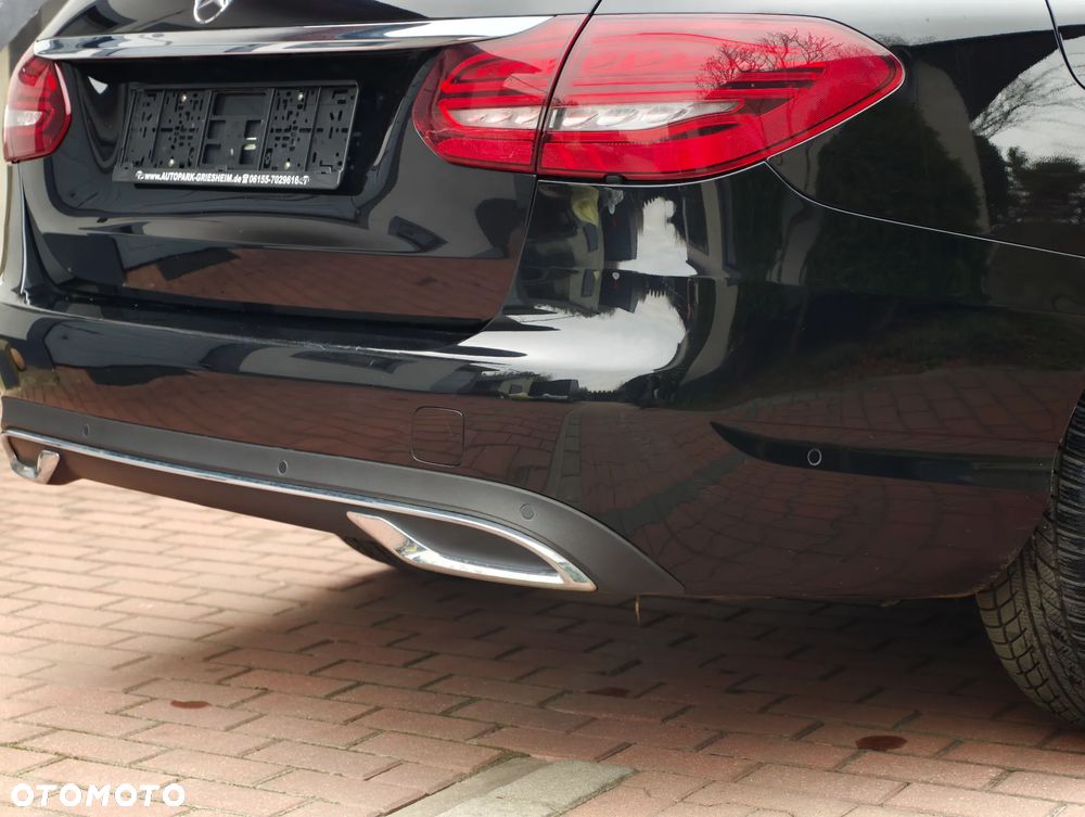 Mercedes-Benz Klasa C 220 d 9G-TRONIC Avantgarde - 35