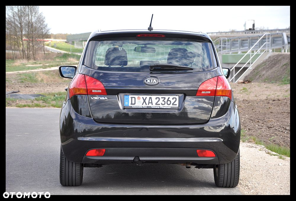 Kia Venga 1.4 CVVT Business Line - 9