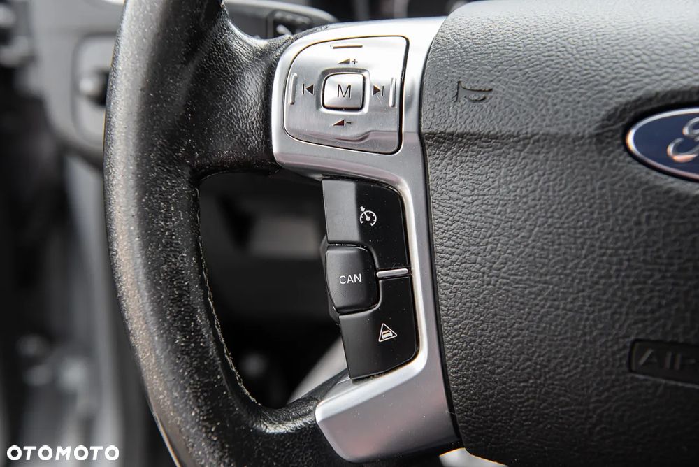 Ford Mondeo 2.5 Black Magic - 20
