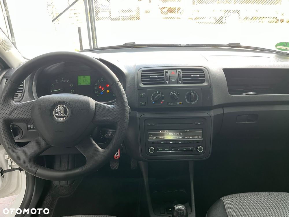 Skoda Fabia 1.2 HTP Ambition - 27