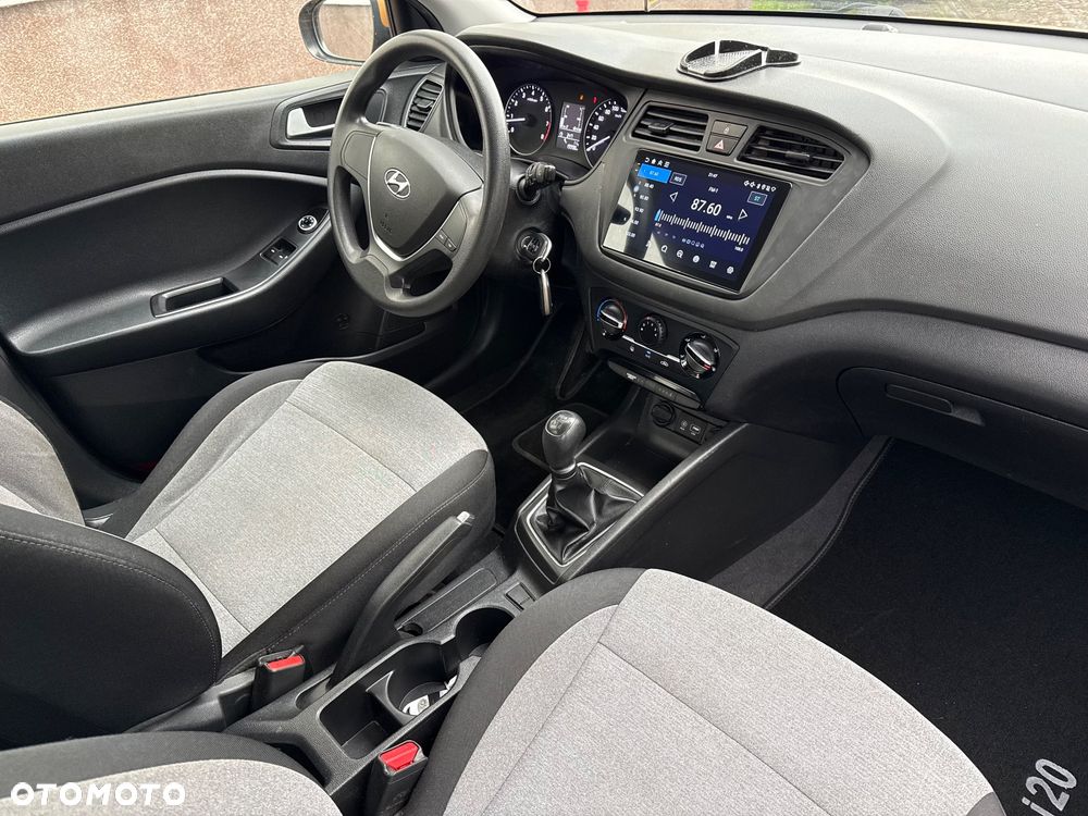Hyundai i20 - 7