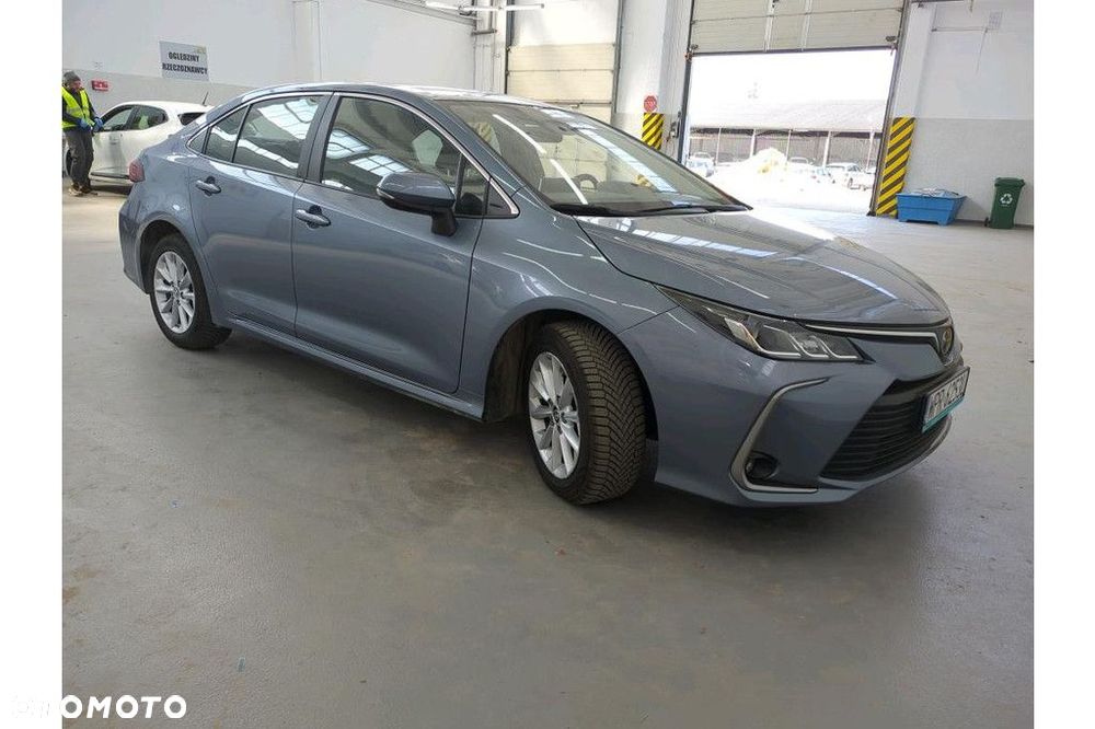 Toyota Corolla - 4