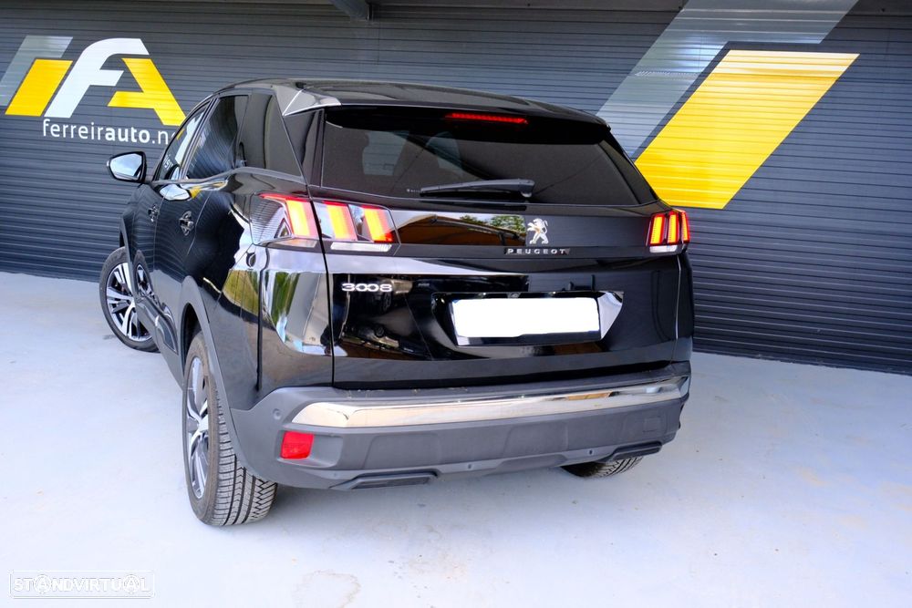 Peugeot 3008 1.2 PureTech Allure EAT8 - 5