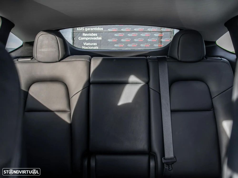 Tesla Model Y Long Range Tração Integral - 20