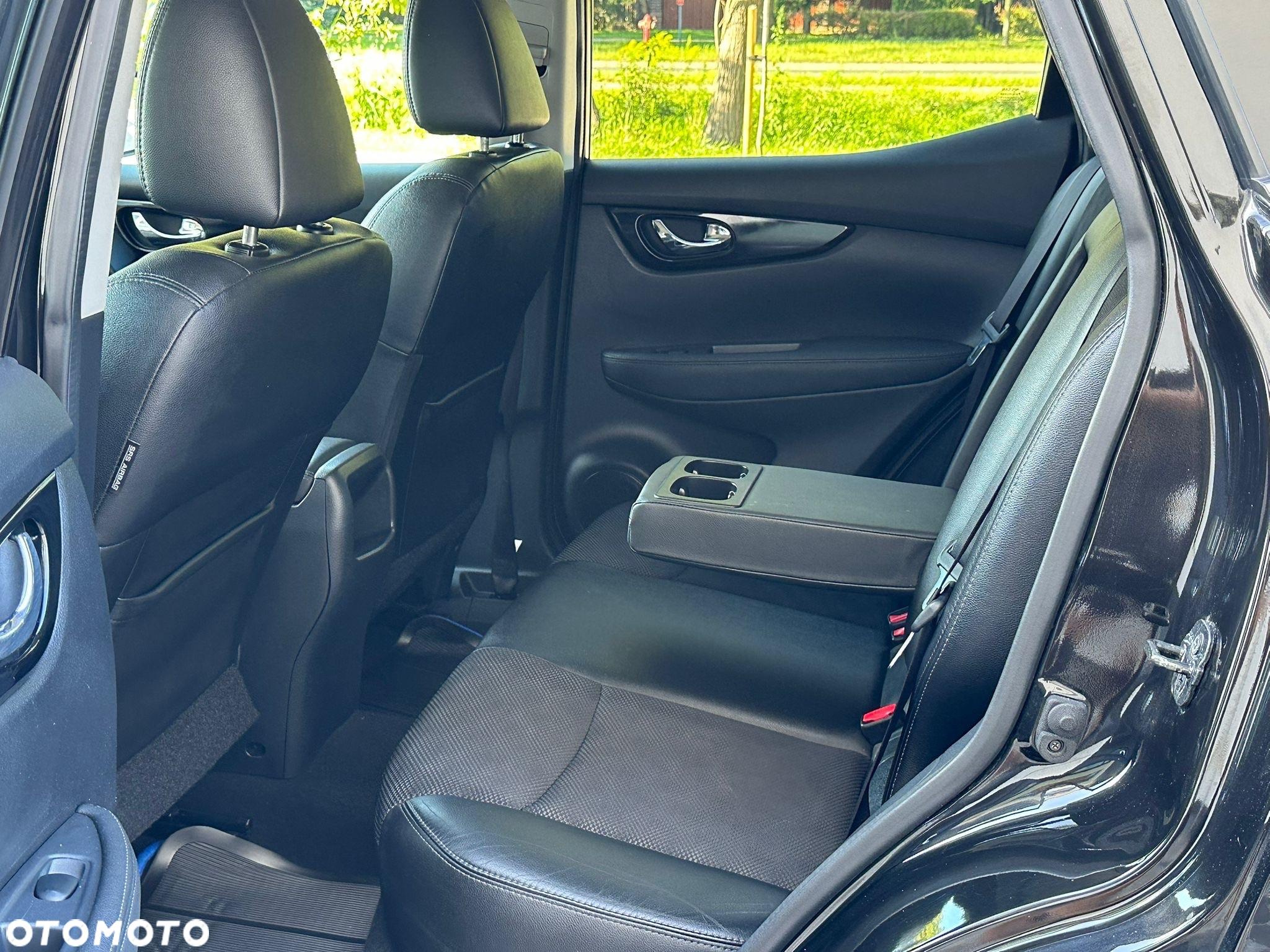Nissan Qashqai - 14
