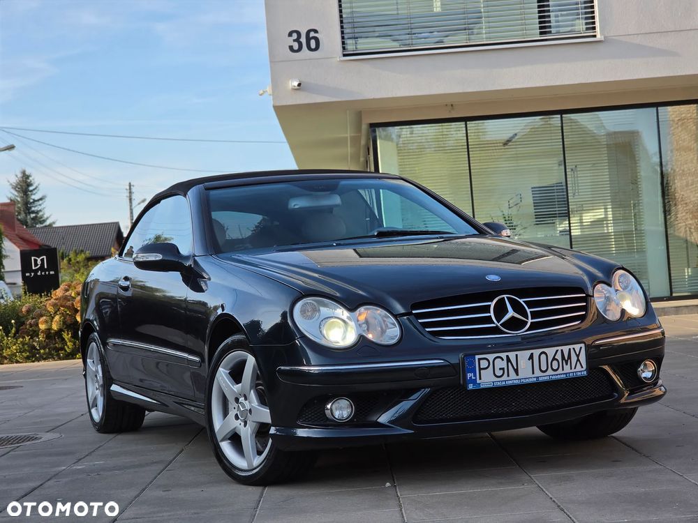 Mercedes-Benz CLK - 22