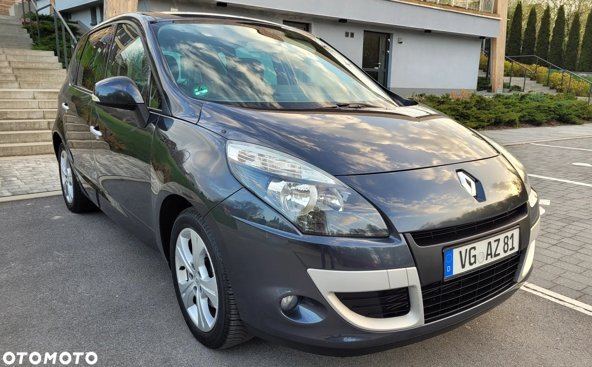 Renault Scenic TCe 130 Dynamique - 10