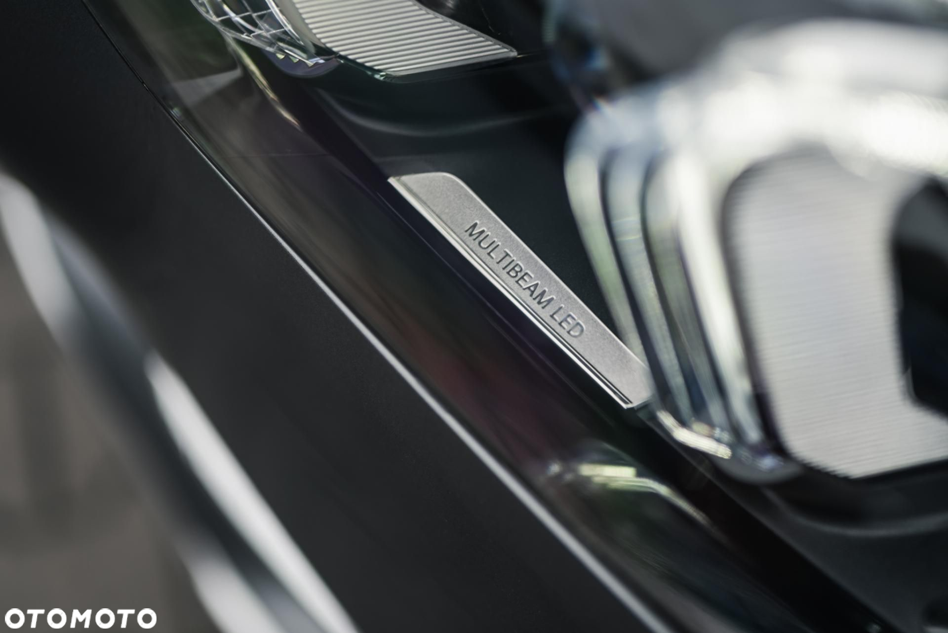 Mercedes-Benz GLE - 40