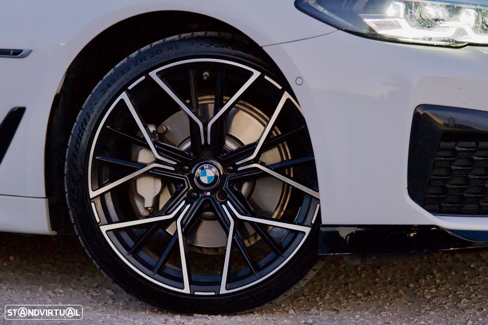 BMW 530 e Pack Desportivo M - 7