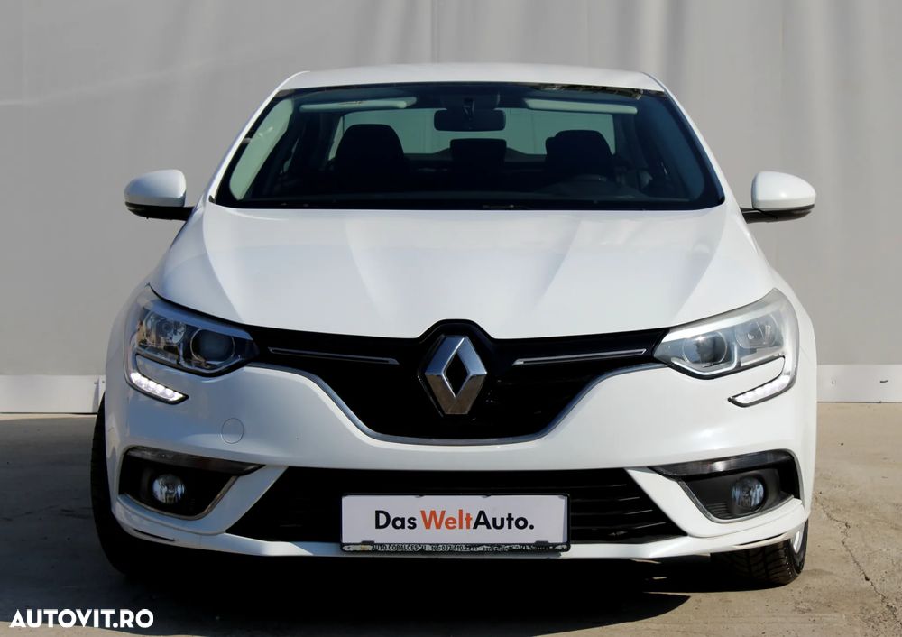 Renault Megane TCe Business - 3