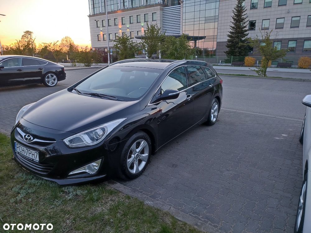 Hyundai i40 Kombi 1.7 CRDi DCT Premium - 12