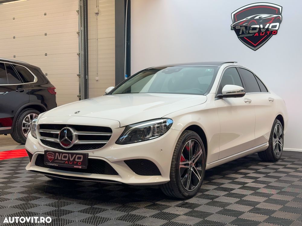 Mercedes-Benz C 300 d 4Matic 9G-TRONIC Avantgarde - 2