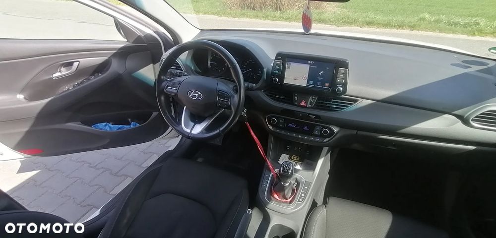 Hyundai i30 1.0 T-GDI YES - 13