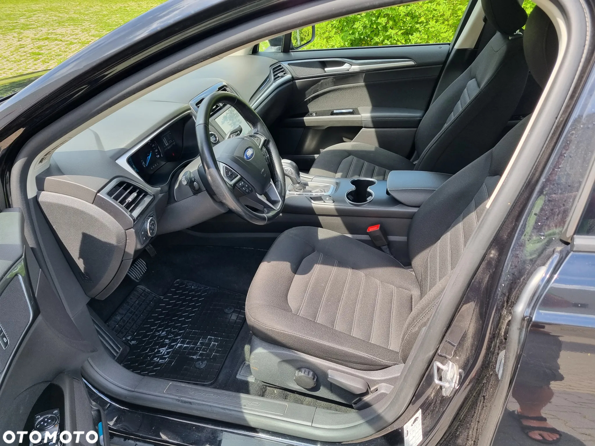 Ford Mondeo 2.0 Hybrid Trend - 20