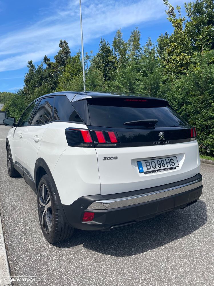 Peugeot 3008 PureTech 130 Stop & Start GPF EAT8 Allure - 6