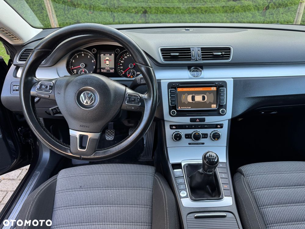 Volkswagen Passat CC ver-1-4-tsi - 24