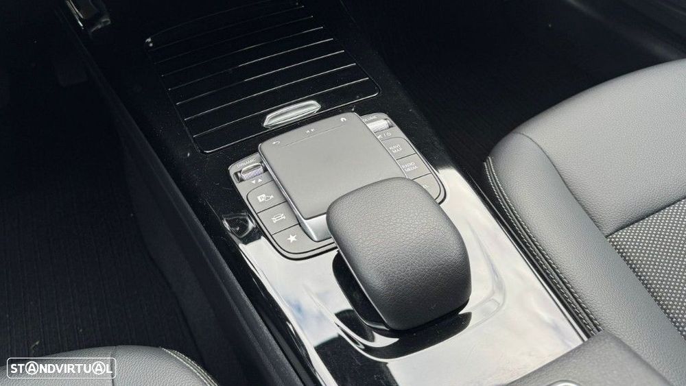 Mercedes-Benz CLA 180 d Shooting Brake Style Aut. - 12