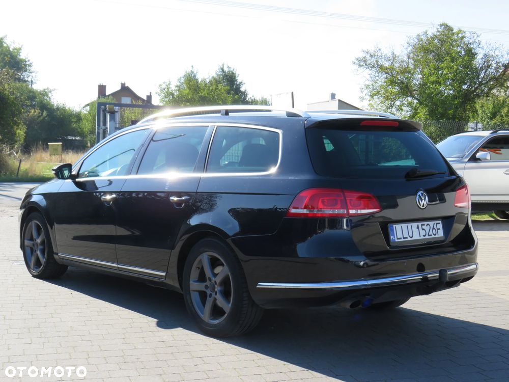 Volkswagen Passat 2.0 TDI Highline DSG - 17
