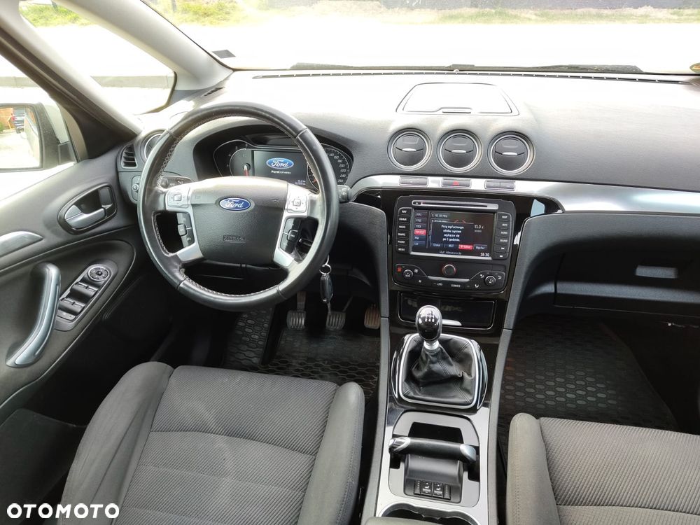 Ford S-Max 2.0 TDCi DPF Champions Edition - 4