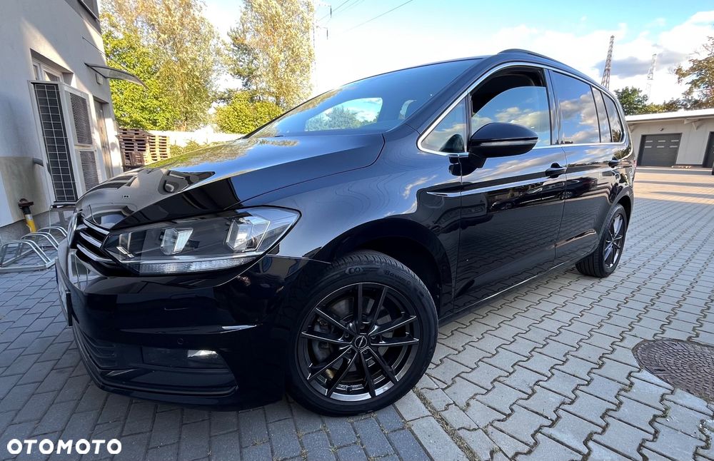 Volkswagen Touran 1.6 TDI SCR (BlueMotion Technology) DSG Comfortline - 1