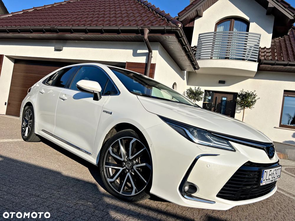 Toyota Corolla 1.8 Hybrid Executive - 17