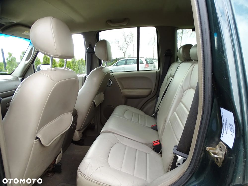 Jeep Liberty - 7
