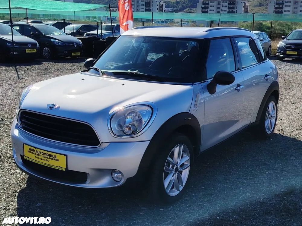Mini Countryman - 3