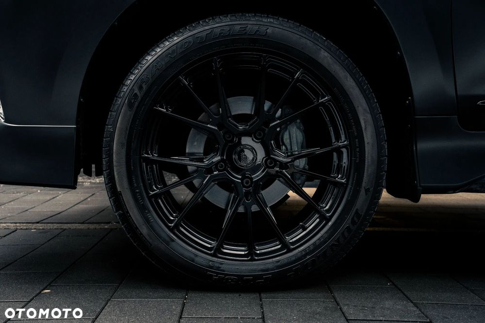 Lexus LX - 14
