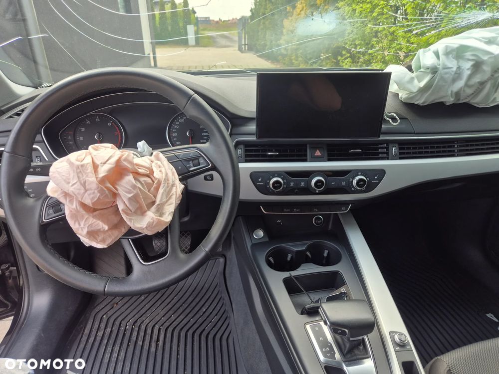 Audi A4 Avant - 11
