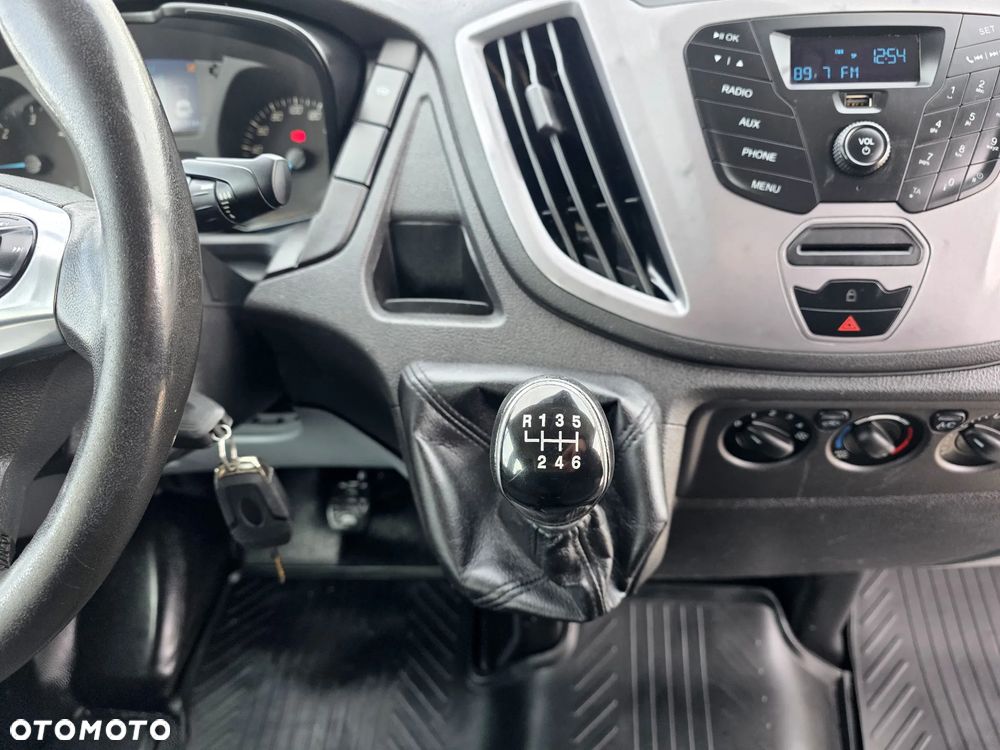 Ford TRANSIT 2,0 TDCI 170 KONNY WYWROTKA 3 STRONNA DOKA BRYGADÓWKA 7 OSOBOWA KLIMA WEBASTO LEDY 150T/KM PRZEBIEGU BLIŻNIAKI DO 3,5T WYWROT GWARANCJA - 23