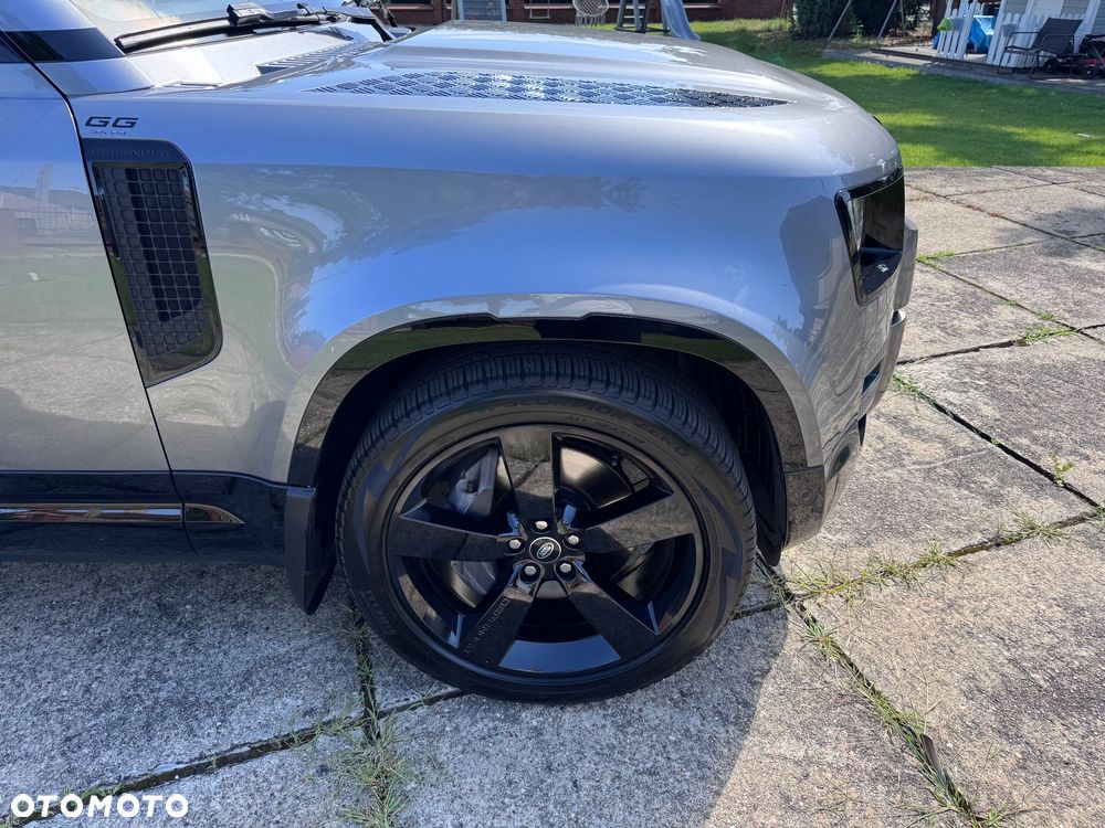 Land Rover Defender 3.0 P400 mHEV X-Dynamic HSE - 7