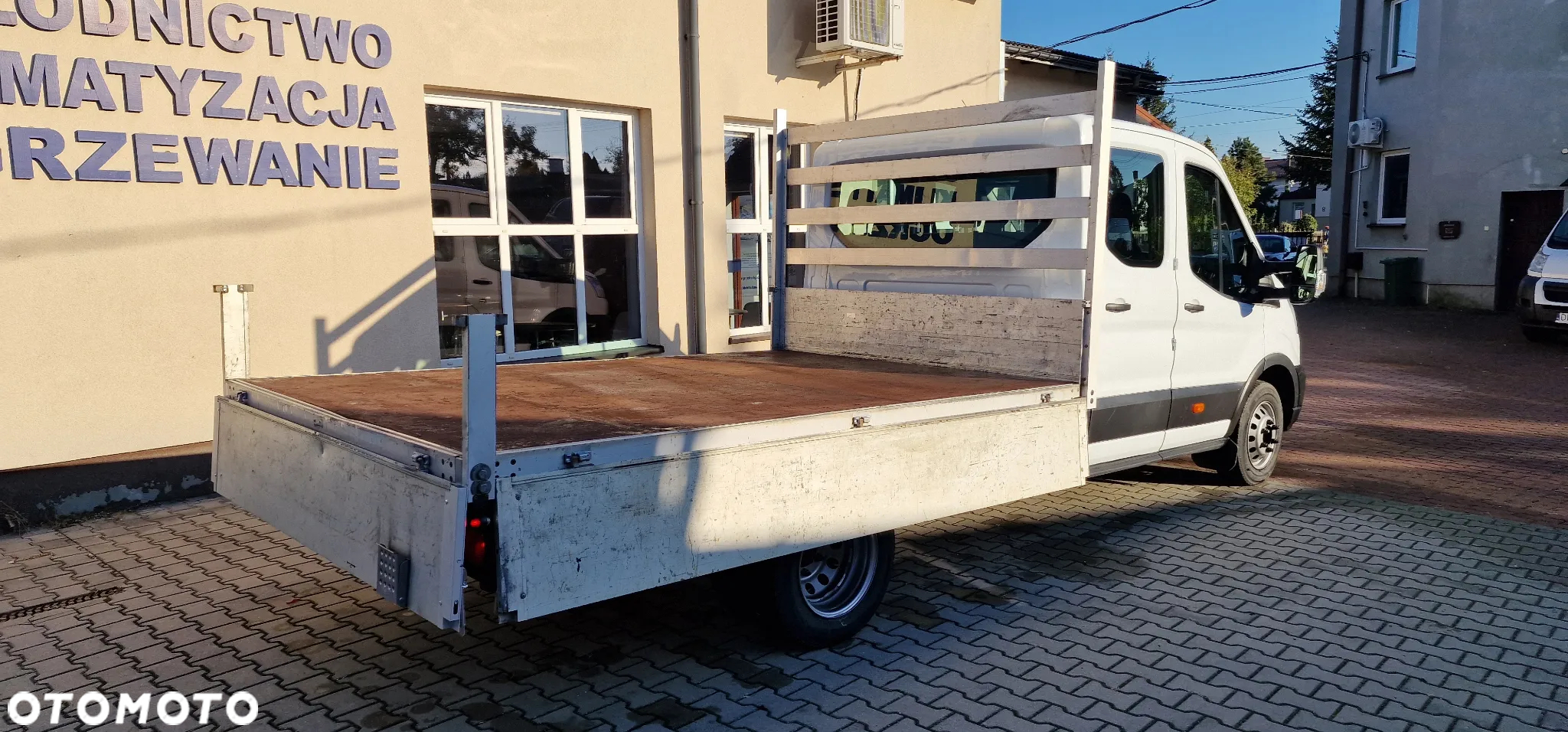 Ford Transit - 12