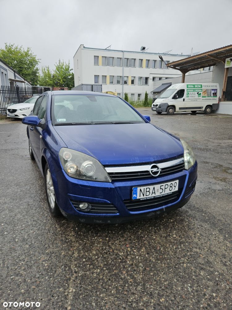 Opel Astra - 1