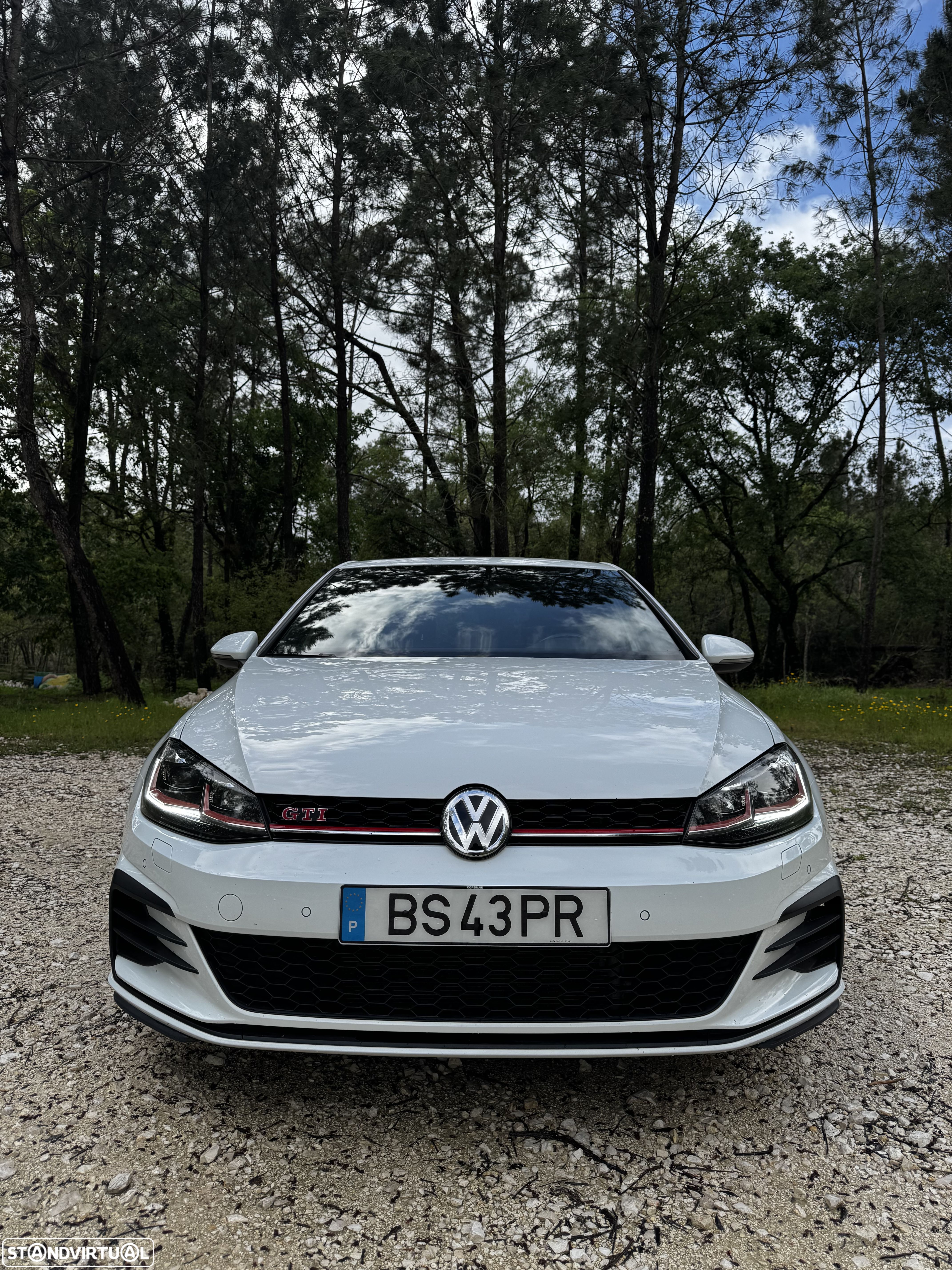 VW Golf 2.0 TSI GTI DSG Performance - 1