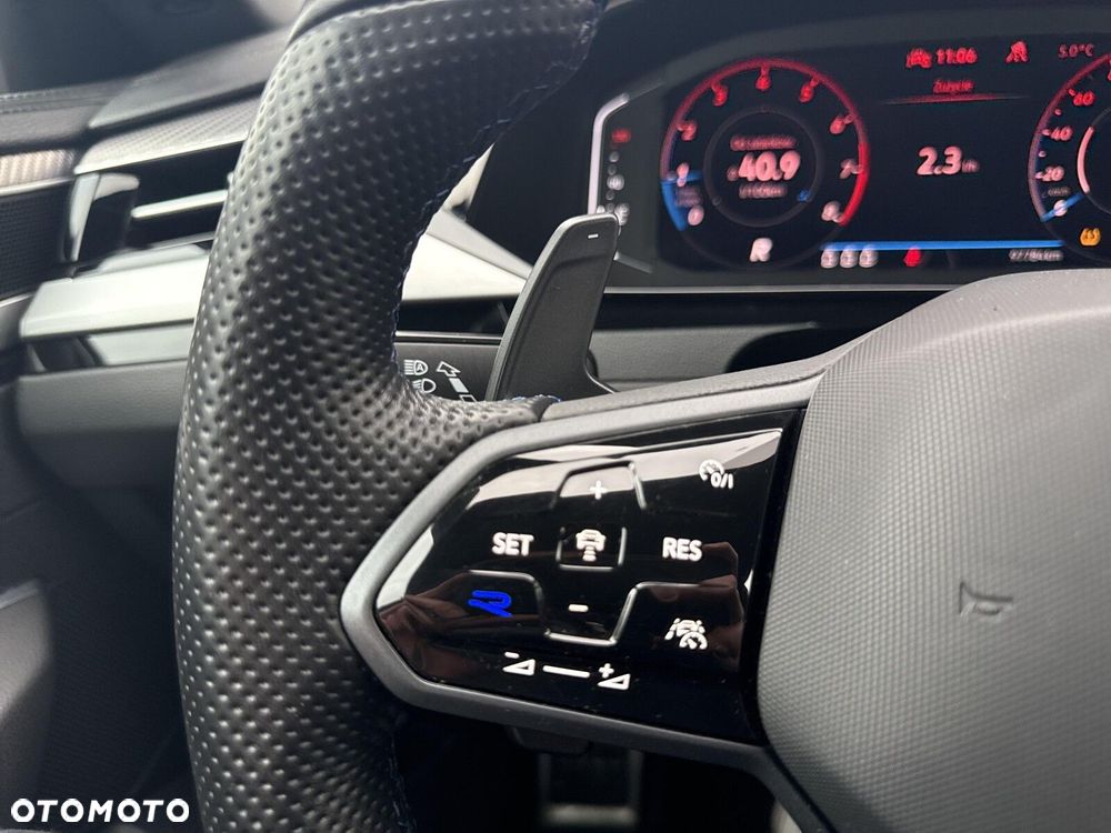 Volkswagen Arteon 2.0 TSI 4Motion R DSG - 23