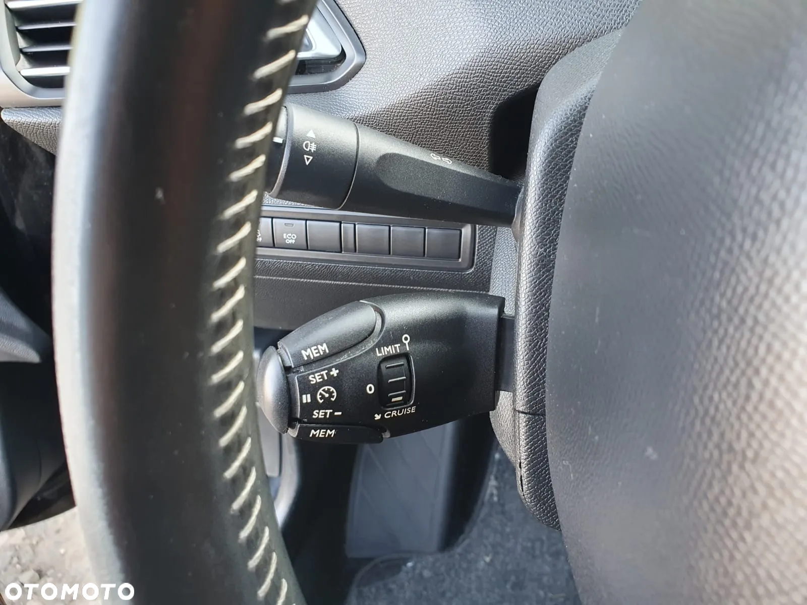 Peugeot 308 1.6 BlueHDi Active S&S - 22