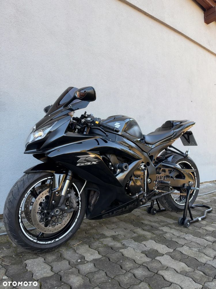 Suzuki GSX-R - 17