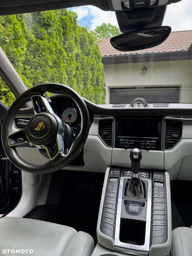 Porsche Macan - 7