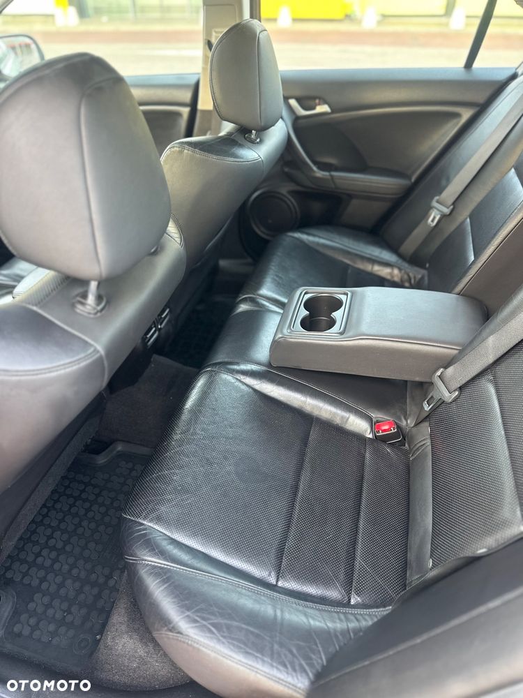 Honda Accord 2.0 Executive - 13