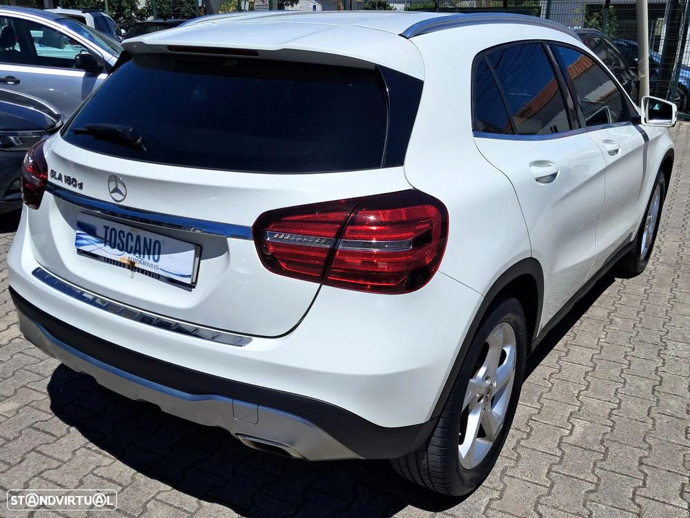 Mercedes-Benz GLA 180 d - 2