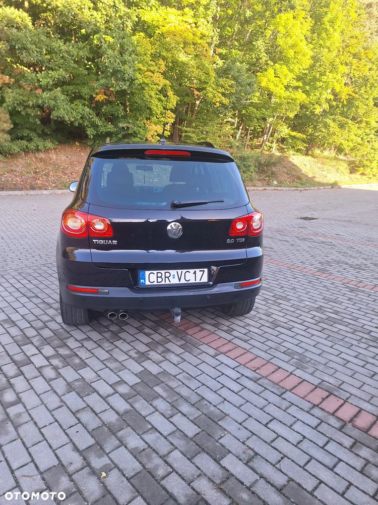 Volkswagen Tiguan 2.0 TDI DPF 4Motion Track & Avenue - 17