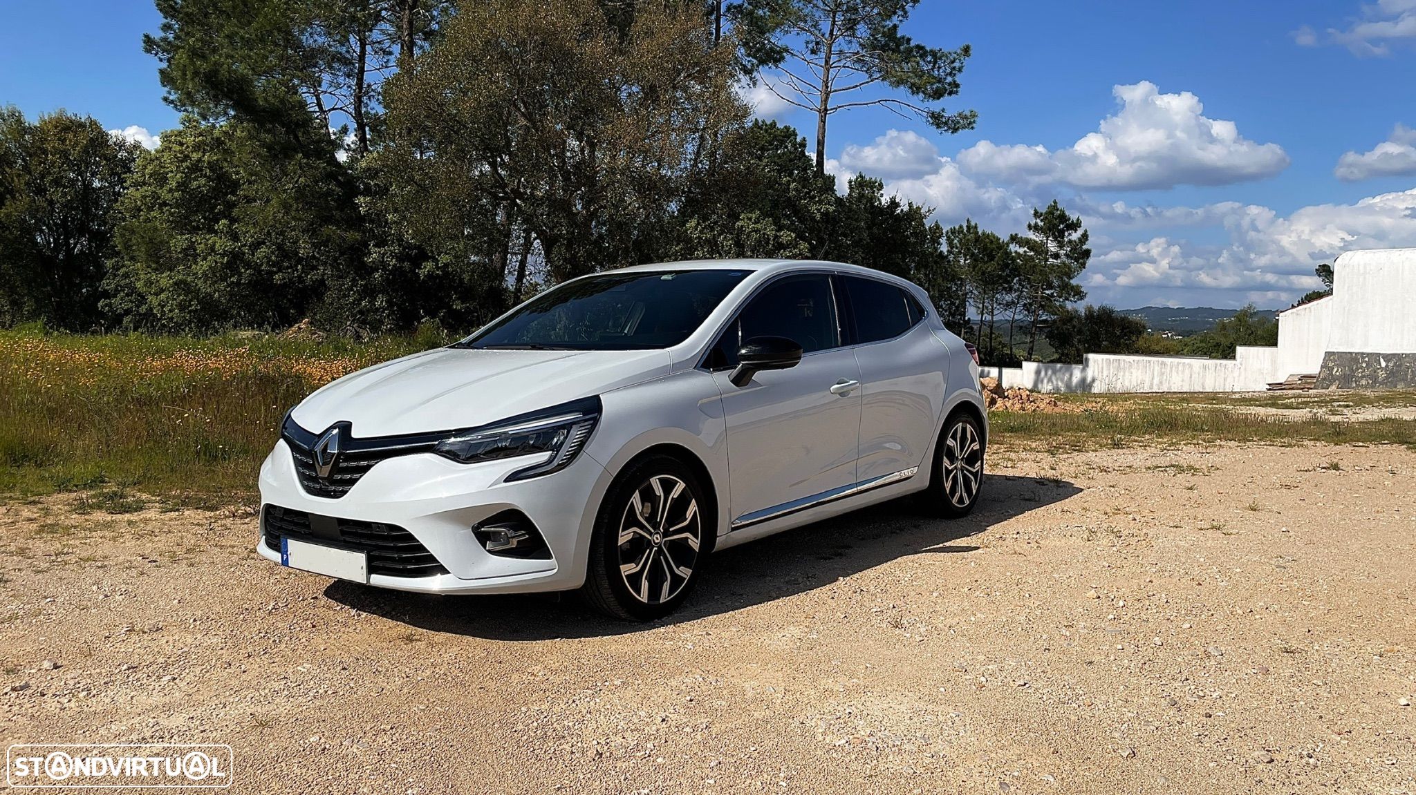 Renault Clio 1.0 TCe Intens - 1