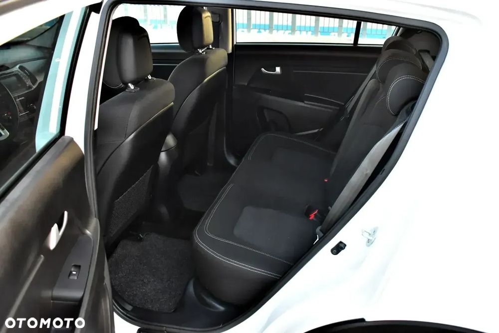 Kia Sportage 1.7 CRDI L 2WD - 16