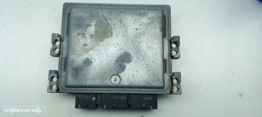 Centralina motor / ECU RENAULT Grand Scénic II (JM0/1_) - 2