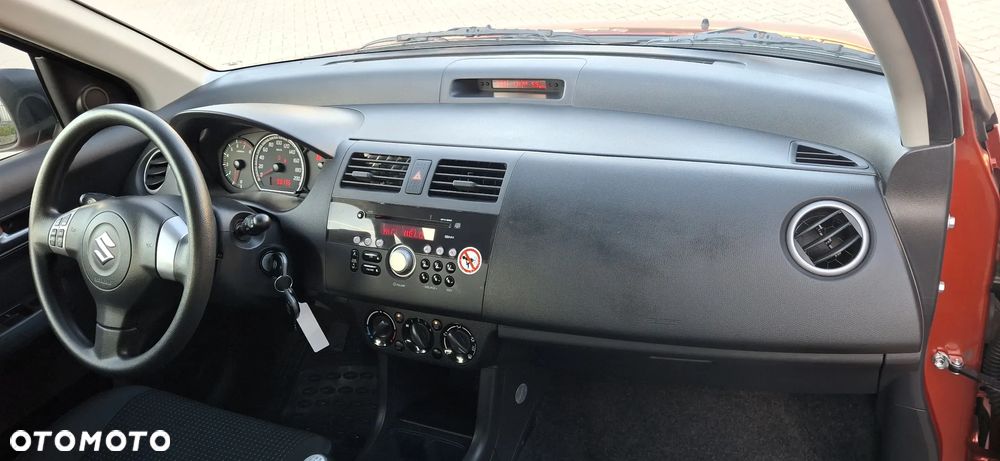 Suzuki Swift 1.5 Comfort - 20